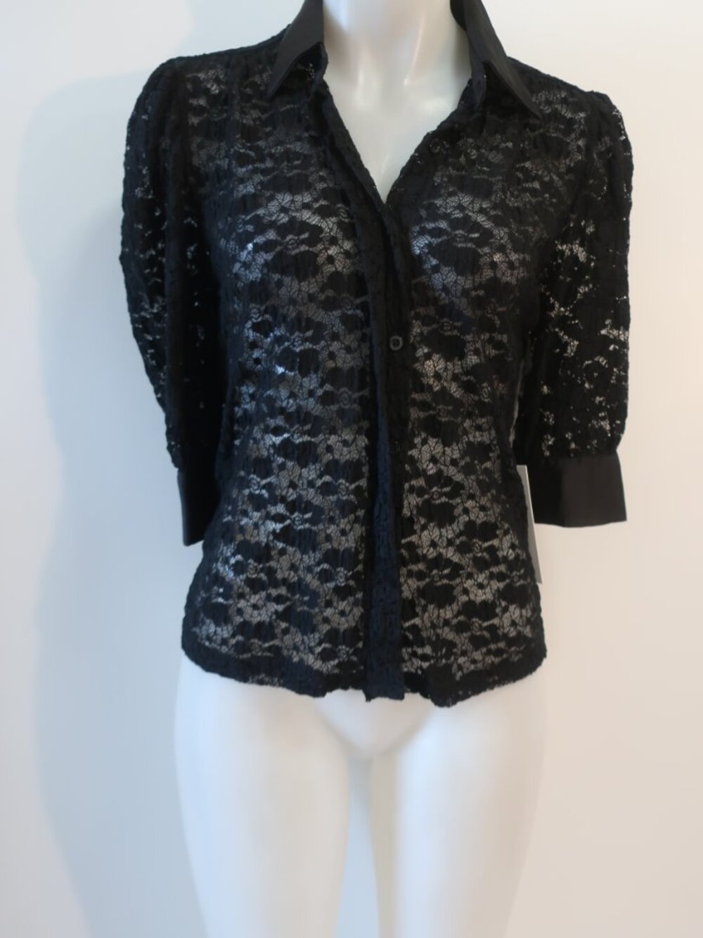 NWT Womens Bishop + Young Gisele Black Lace Button Down Blouse XS